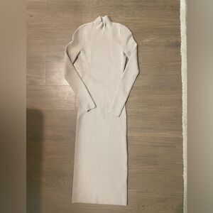 Abercrombie & Fitch Open Back Knit Dress